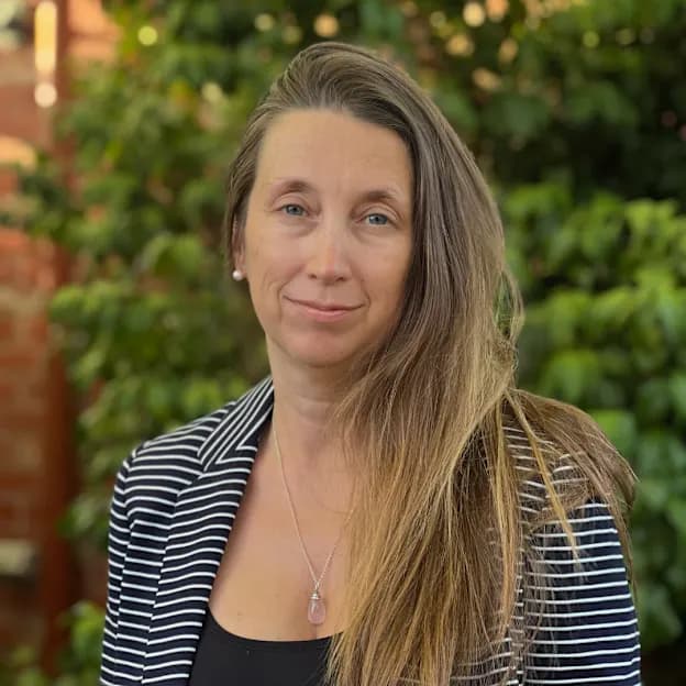 Naomi Cleary photo Elections 2025